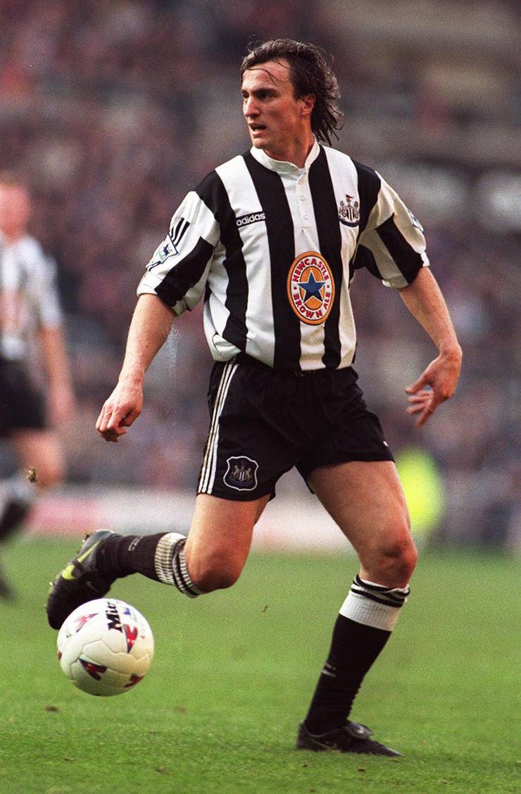 盘点英超历史最佳阵容,曼联队史十大惊艳挑射