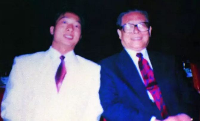 珍贵小学生的老照片,佛山珍贵老照片视频