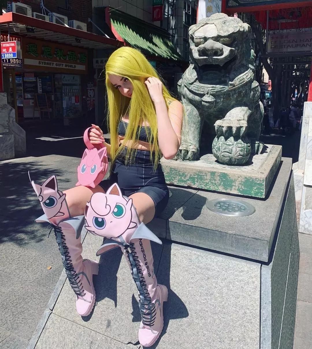 让爱豆们集体卖萌的二次元角色，到底是何方神圣？！