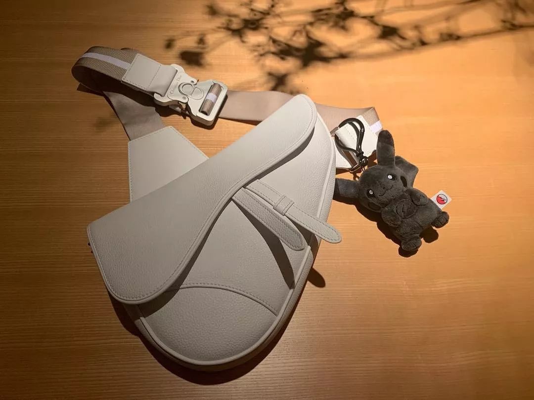 让爱豆们集体卖萌的二次元角色，到底是何方神圣？！