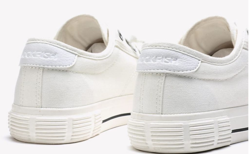 凯特王妃同款帆布鞋,梅根王妃穿什么鞋好看