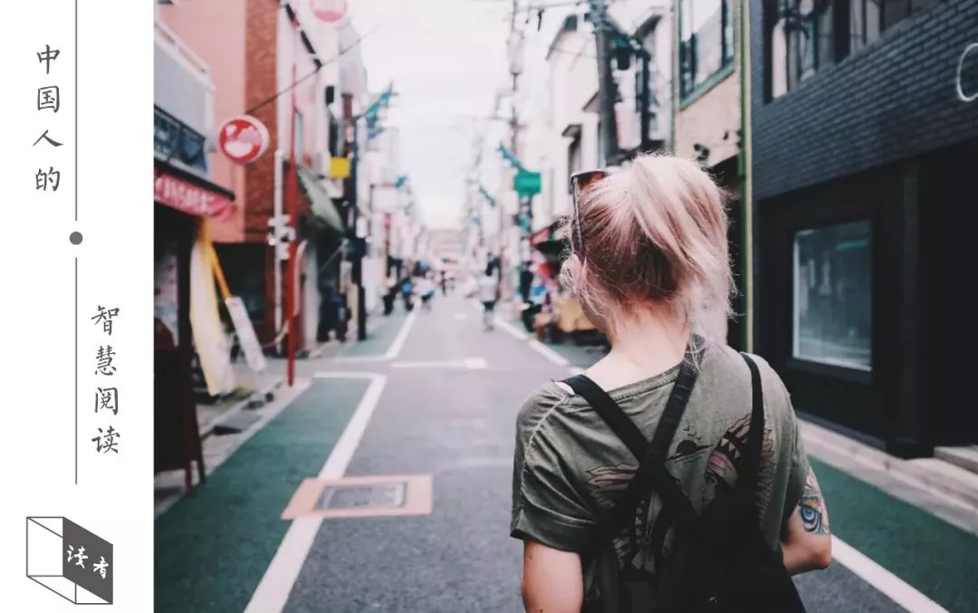 踢童模被妈妈踢,3岁童模被踢