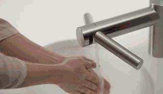 年纪大了就喜欢温柔点,年纪大了没有喜欢的冲动了