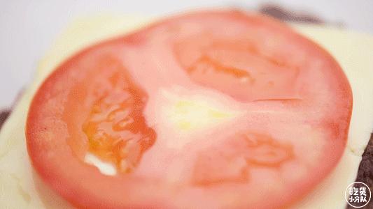 麦当劳黑金汉堡怎么样,麦当劳黑金安格斯卡路里