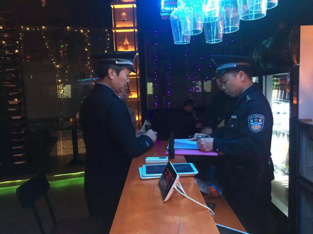 扫黑除恶丨亮剑！梧州警方北海铁山港警方严打风暴强度大