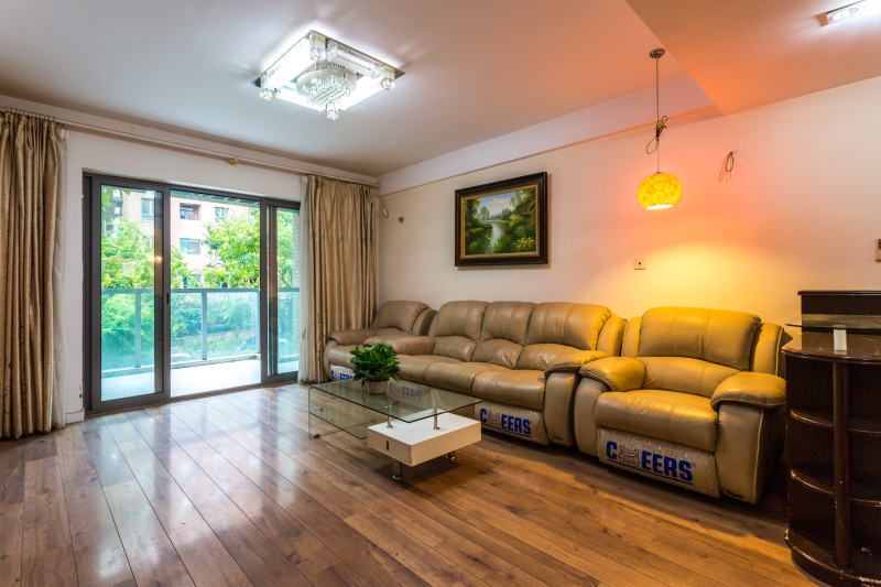 家中财神摆哪里招财运好,如何让家里的财位有财神