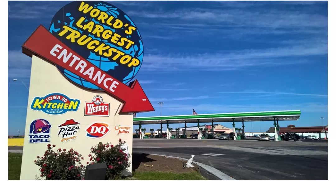 看直播卡车司机,卡车司机路上直播