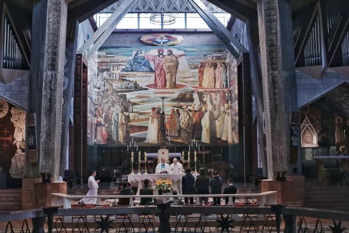 巴黎圣母院世界级的文化瑰宝,东方巴黎圣母院圣心大教堂