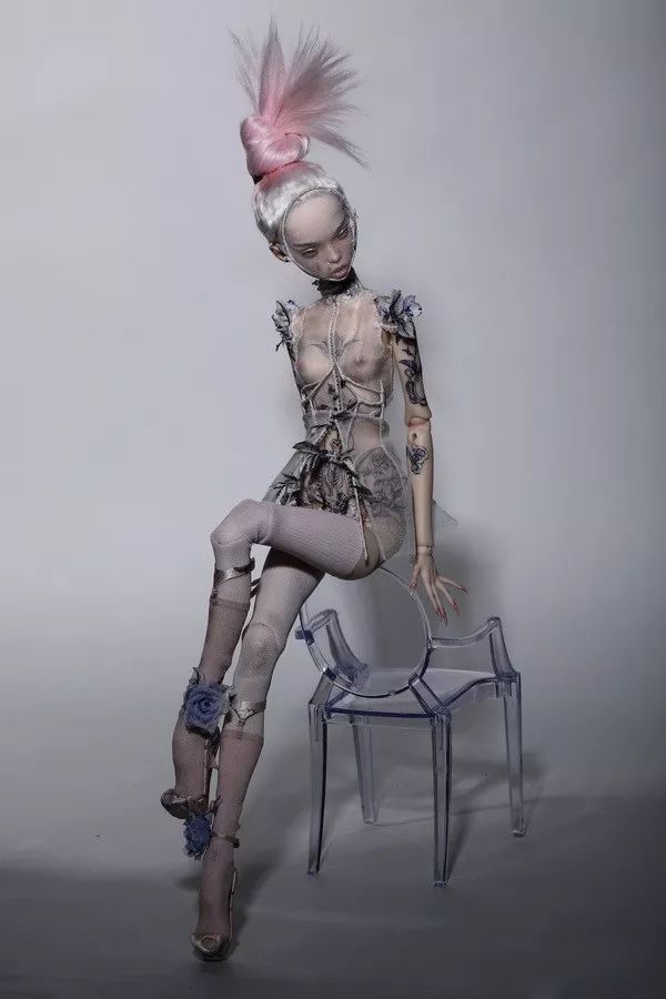 淇勭綏鏂秴鍙埍娲嬪▋濞冨皬濂冲,淇勭綏鏂┐鍎挎磱濞冨▋鐪熶汉