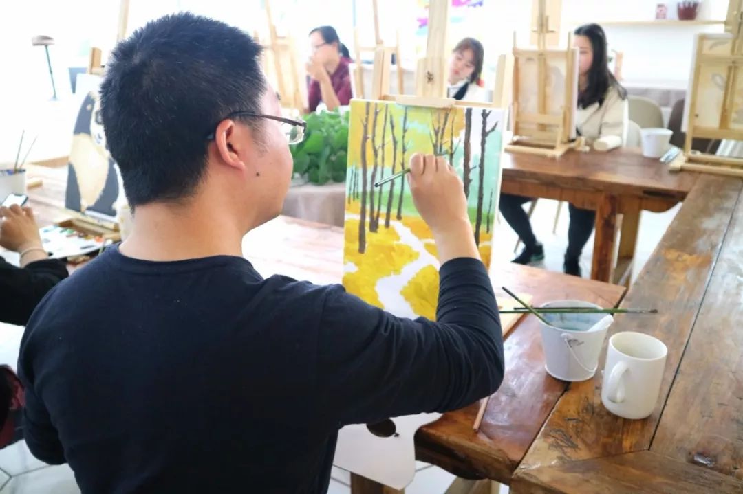 追梦成华|手绘未来!团团周末油画班超有爱~！