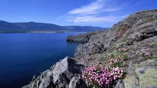 能坐火车出国去哪些国家旅游,出国坐火车必去的五个地方