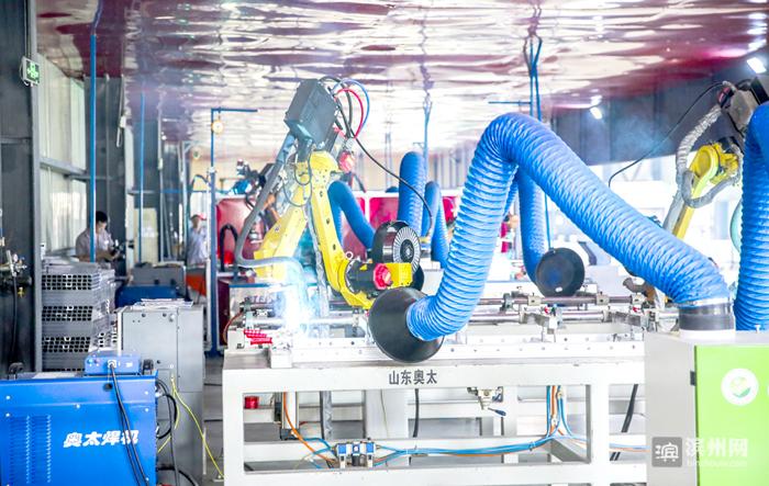 心潮澎湃!90后记者的滨州高端“铝”行