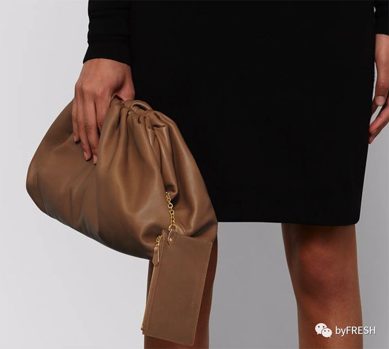 想成为一个富有的人,希望自己成为一个会赚钱的人