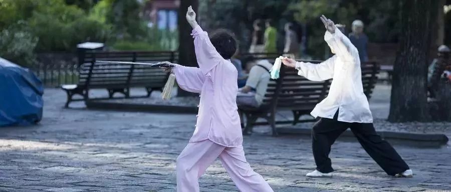 有氧运动可以使癌症的风险降低,每天运动1-3分钟可以抗癌