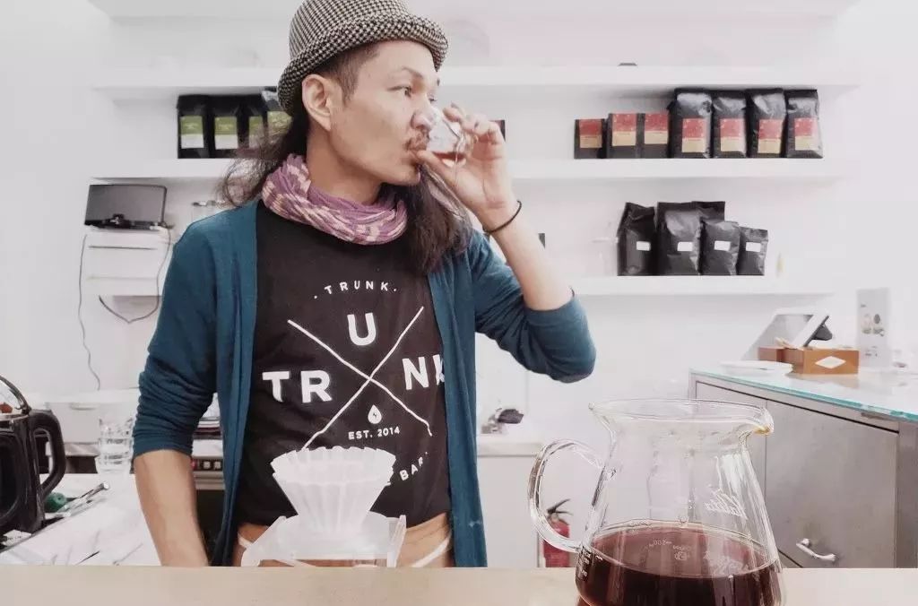 想喝世界冠军的手冲？快去“金陵咖啡节”！