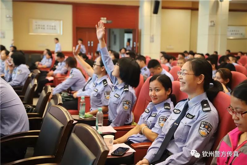 【今日关注】谁是“最强王者”？快来围观钦州公安这场扫黑除恶知识竞赛！现场PK场面很“火爆”！