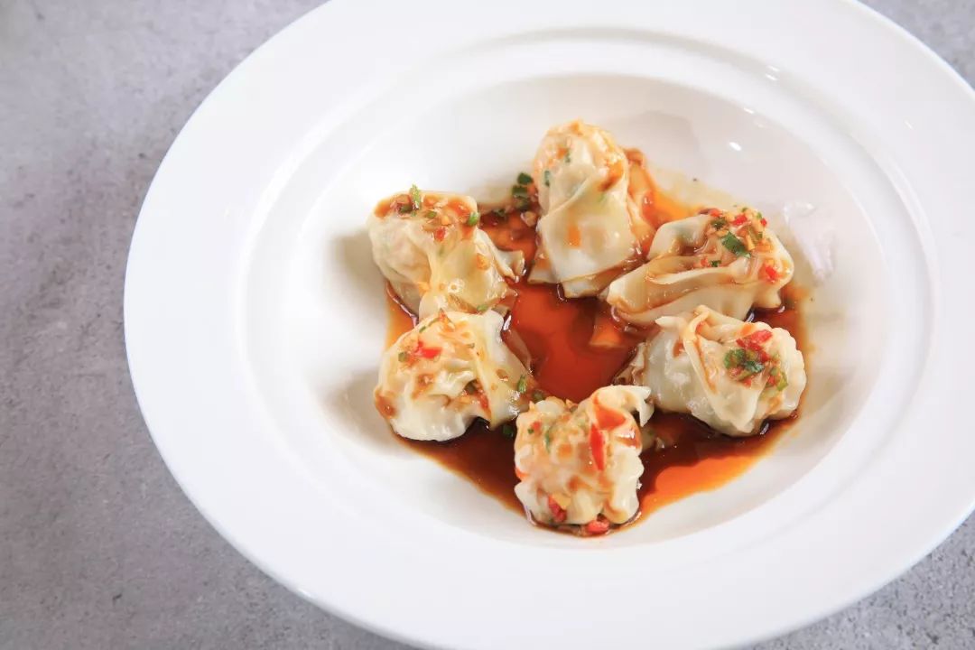 曾任职米其林一星！20年经验大厨匠心打造！JW万豪酒店74道港式料理畅吃宴！