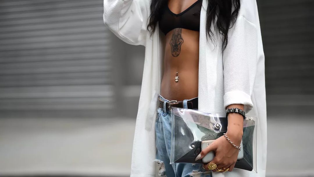 这届年轻人到底想要什么,为什么现在年轻人都想整容