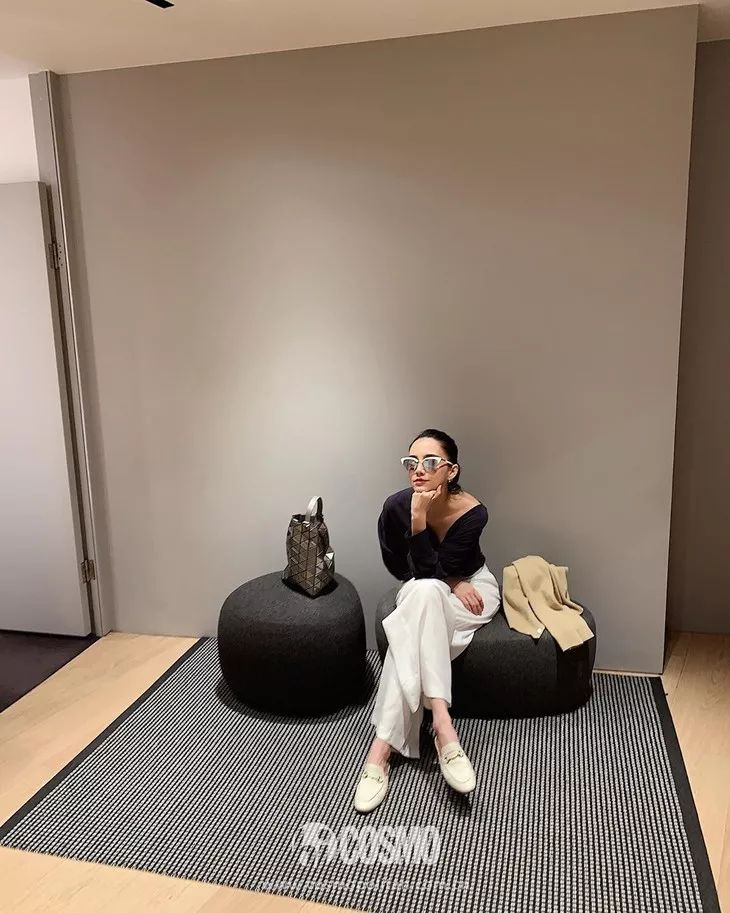 洪欣时尚穿搭,52岁洪欣日不落蔡依林