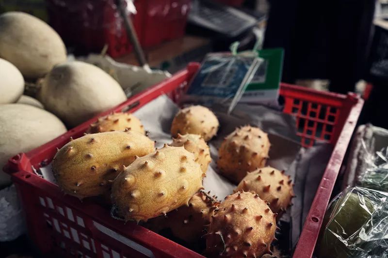 从丽江到茨中:菜场买恶魔果实、修道院酿酒士、高原油泼面……开启了无数的第一次|香格里拉环线(上)