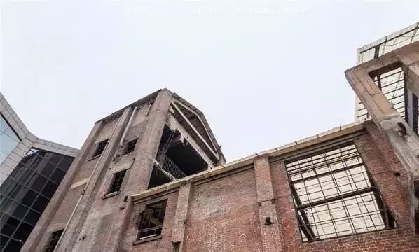 启新1889:一段老而不衰的时光!旧物的工业风时尚正流行~