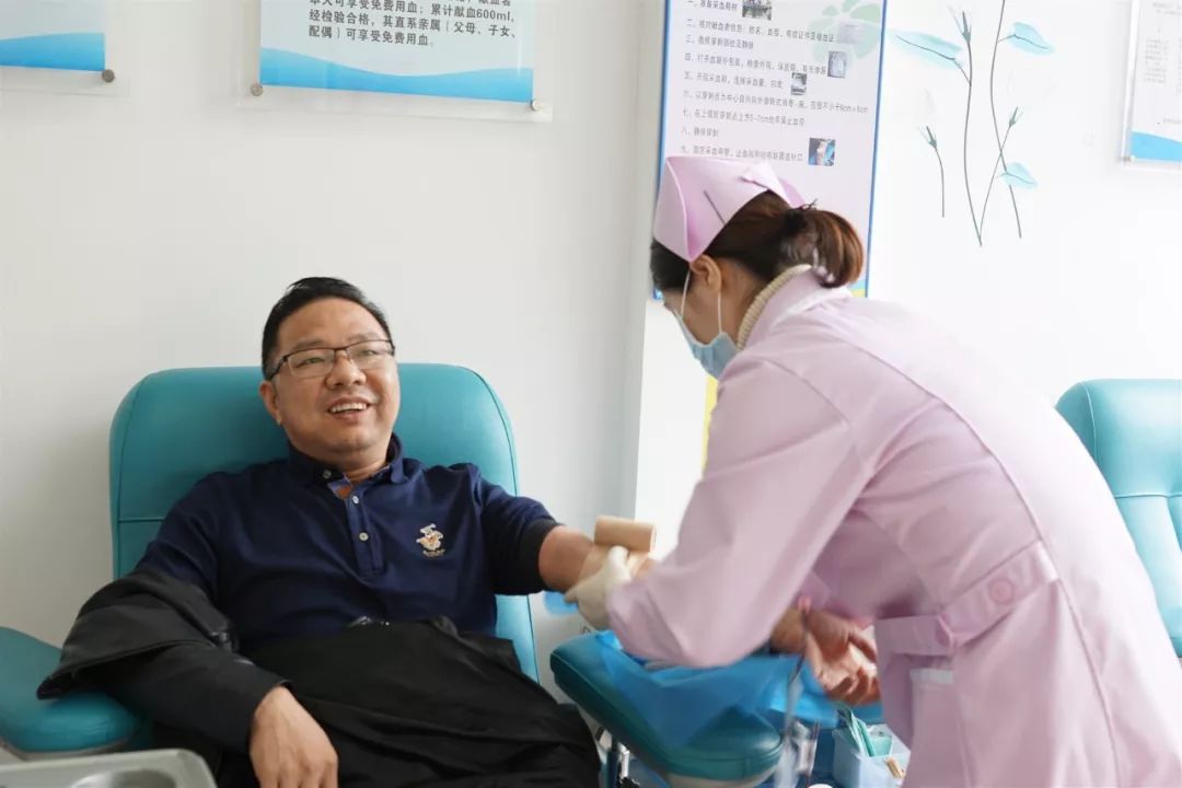 【感人】打动你的15个暖心医护故事...赚足眼泪~