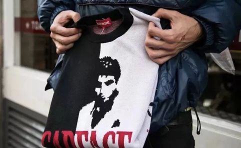 supreme请的明星是谁,去苏富比拍卖会