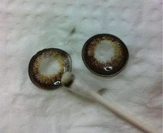 正在被美瞳毁掉的女孩,正在被美瞳毁掉的女人们