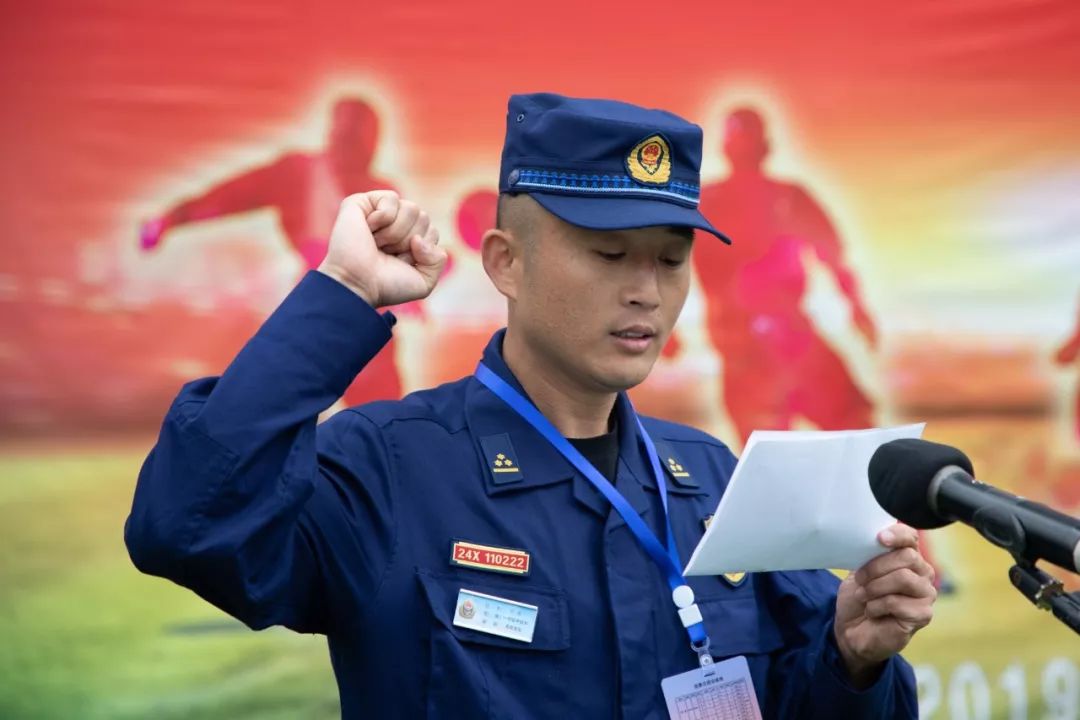 中国消防员足球比赛,消防备战足球比赛