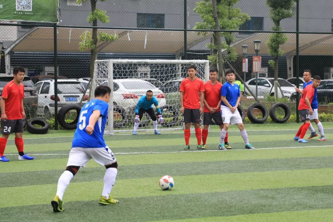 消防救援卫士杯五人制足球赛开赛,消防支队第二届五人制足球赛