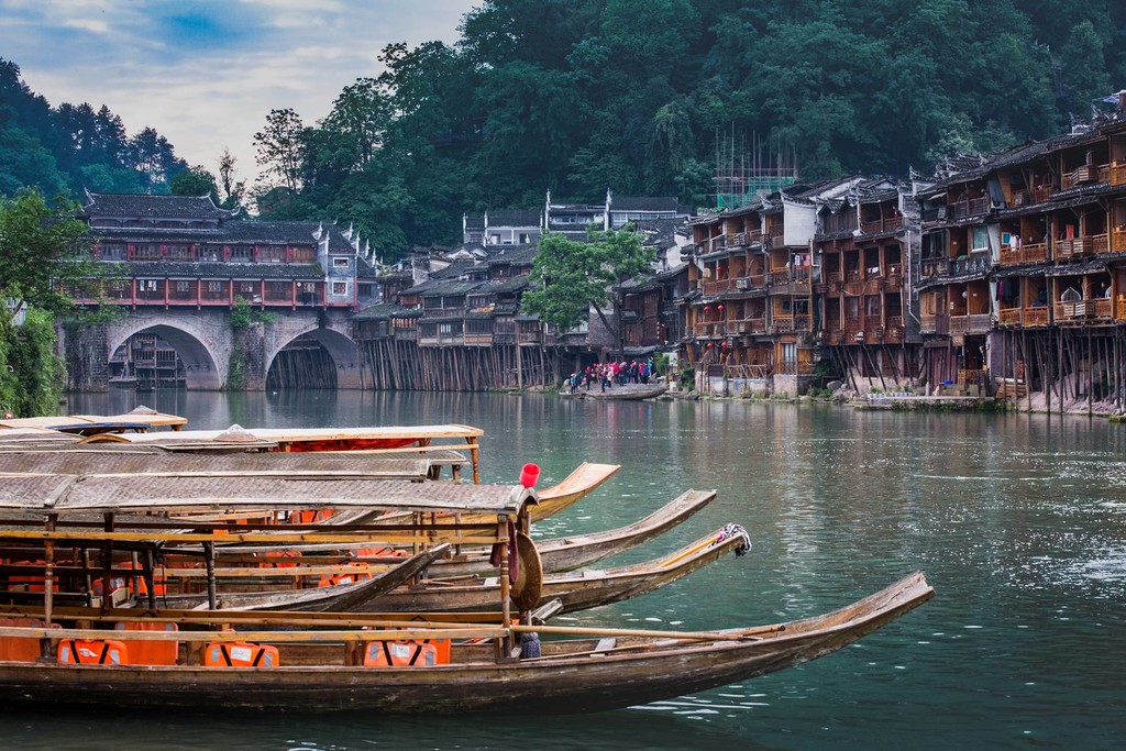 凤凰古城景区,凤凰古城要门票吗