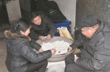 这25张*拍偷**照，暴露了中国父母的真面目