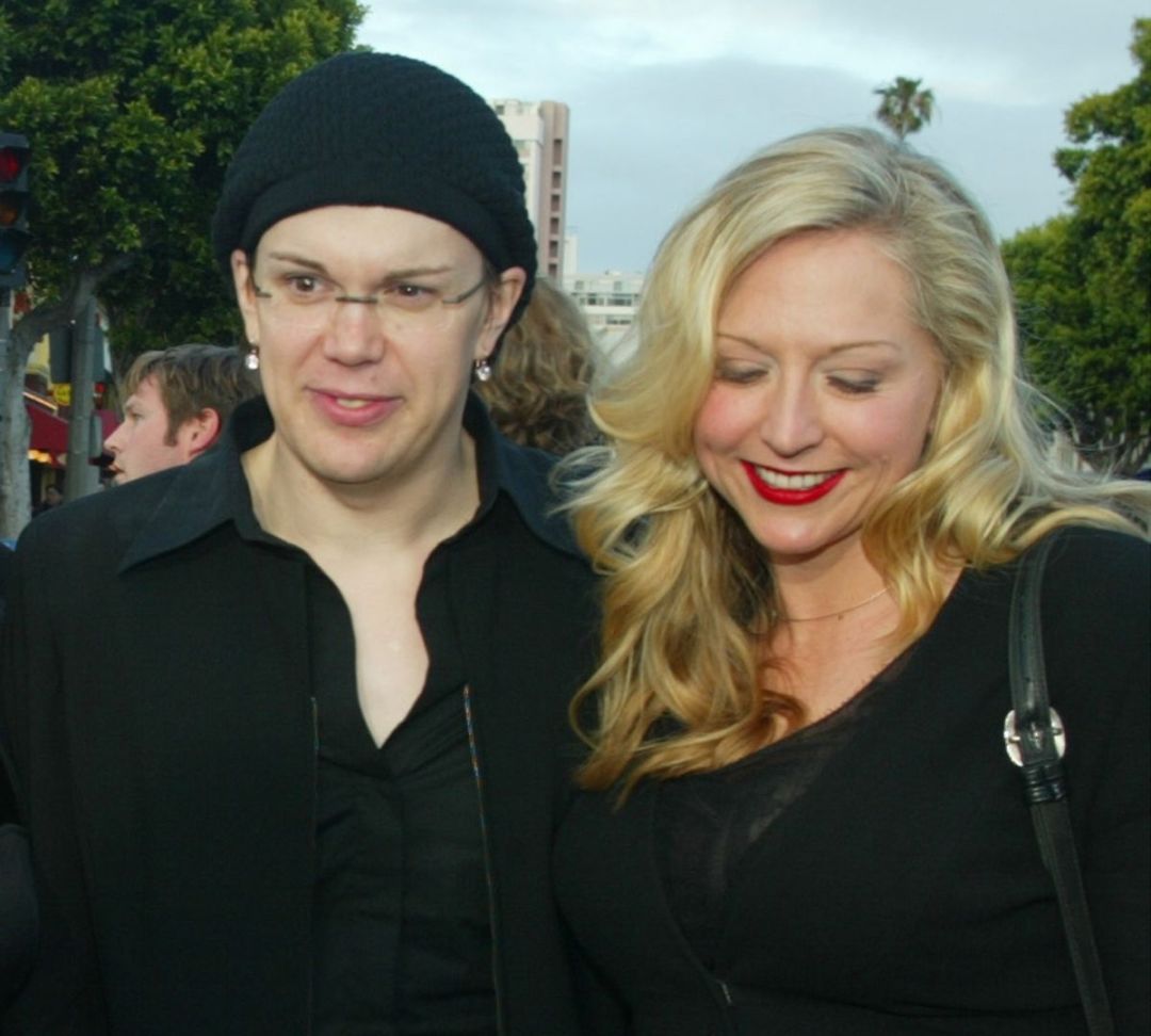 为什么说黑客帝国导演是外星人,黑客帝国导演为什么要变性