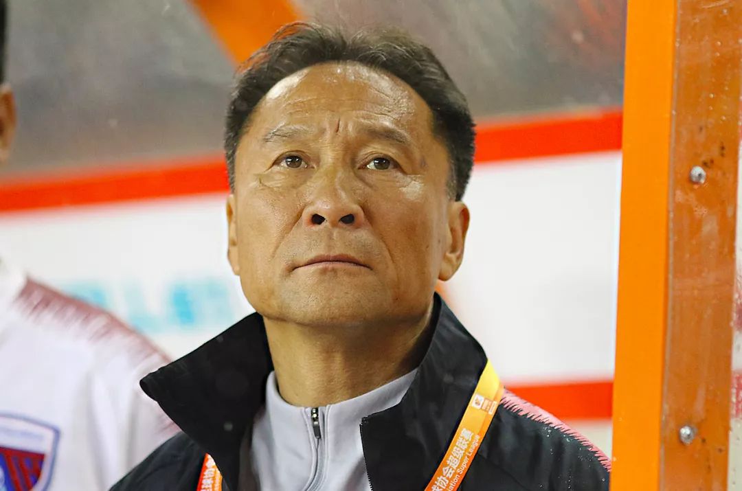 沈祥福打招呼视频,沈祥福主教练