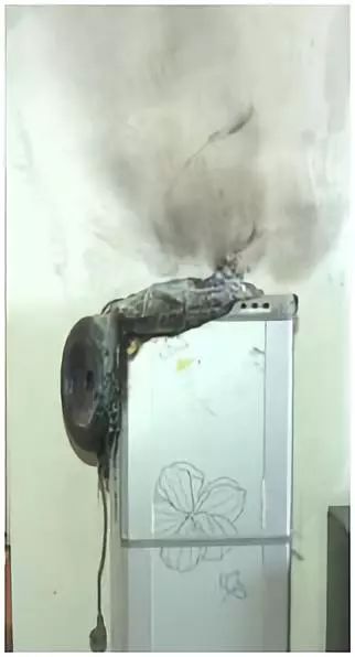 饮水机会不会自燃起火,饮水机引起火灾的原因