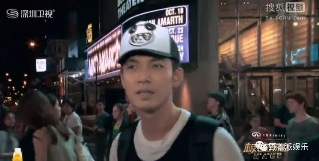 吴昕卖钟汉良礼物 (吴昕卖钟汉良礼物视频)