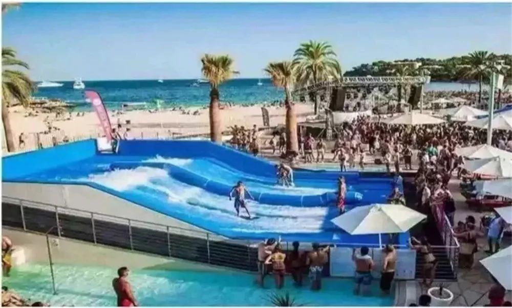 冲鸭游乐场,昭山水上乐园海啸池