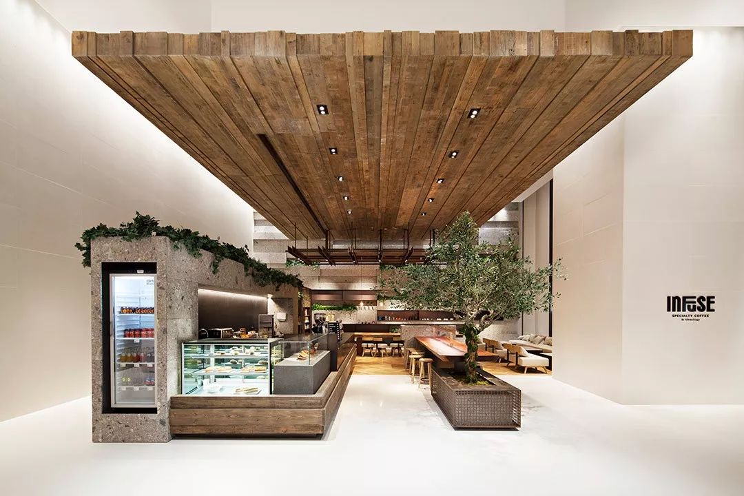 逛街已经没意义了,逛街的时候发生了什么事