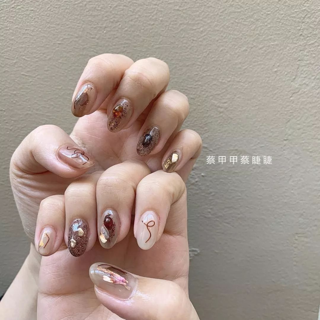 法式美甲魔镜粉多少钱 (施华洛世奇美睫)