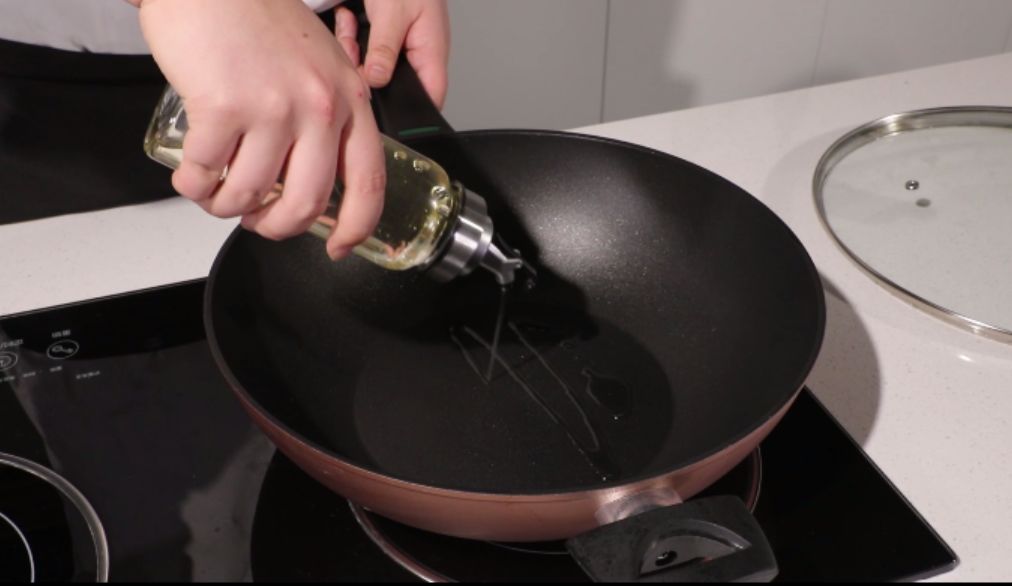 不解决这个问题，厨房里砸再多钱也用得憋屈