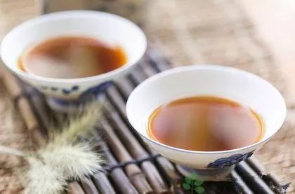 有痰堵喉咙是梅核气吗,咽喉异物