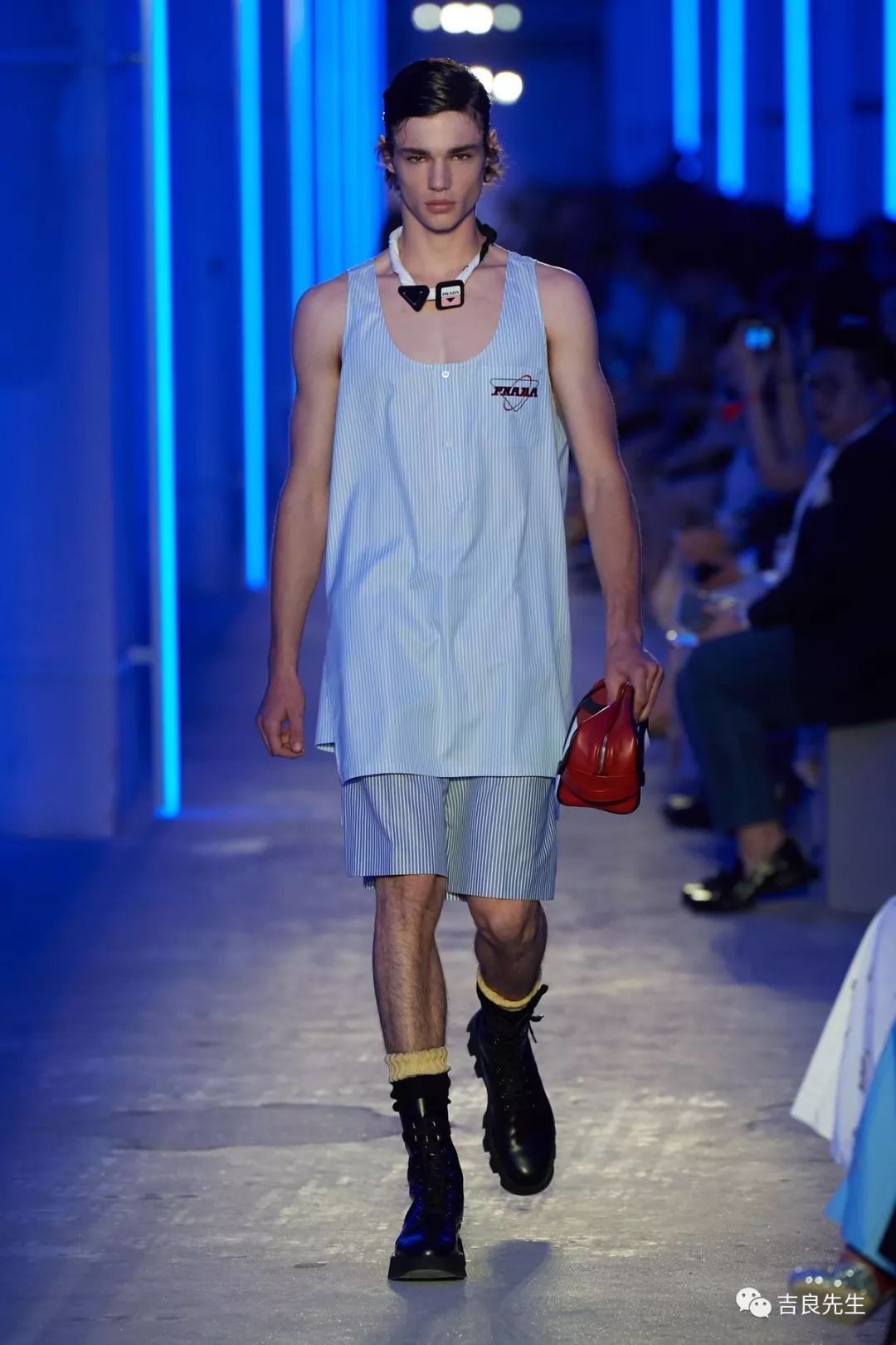 prada在上海开了菜市场在哪里,prada上海展会