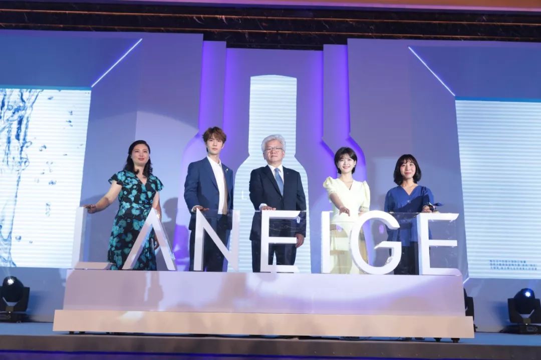 惊艳的colourpop眼影,colourpopy眼影入坑