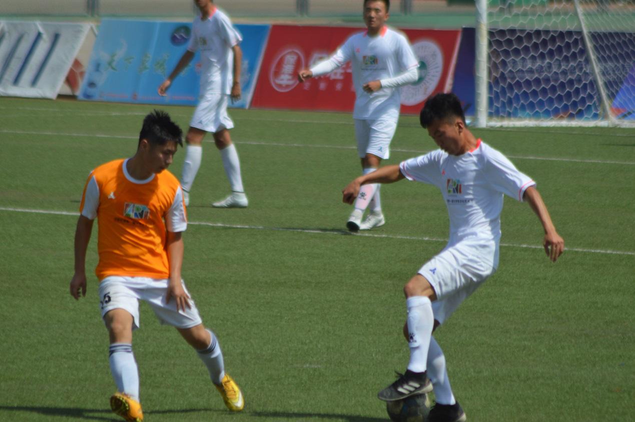 济南长清第一届大学生文化艺术节足球联赛燃情角逐