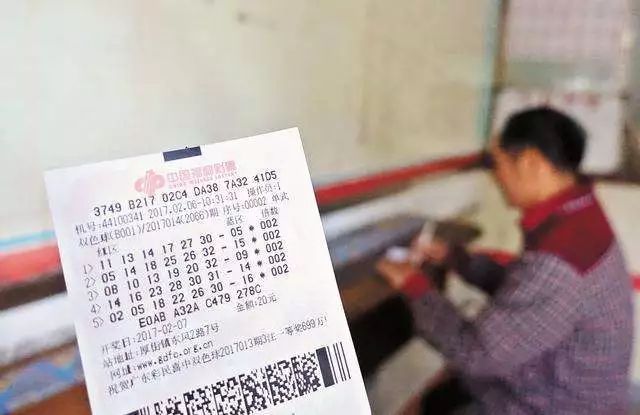 公安部提醒这些东西别晒到朋友圈,警方提示不要携带违禁物品告示