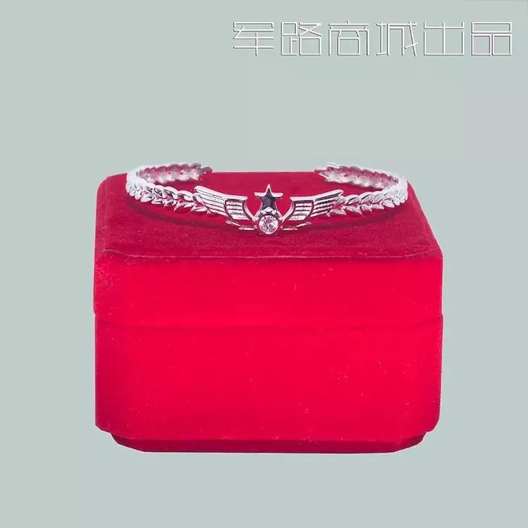 女朋友没有安全感安慰的话语,为什么女朋友没安全感经常提分手