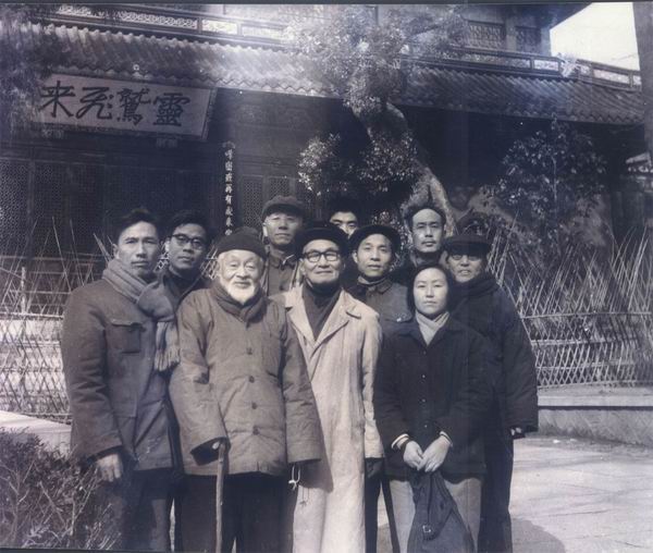 当代画家钱君陶简介,钱君匋的艺术成就