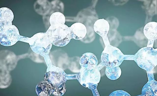 “旺夫体质”发威成吸粉大户，天生好面相到底有多强