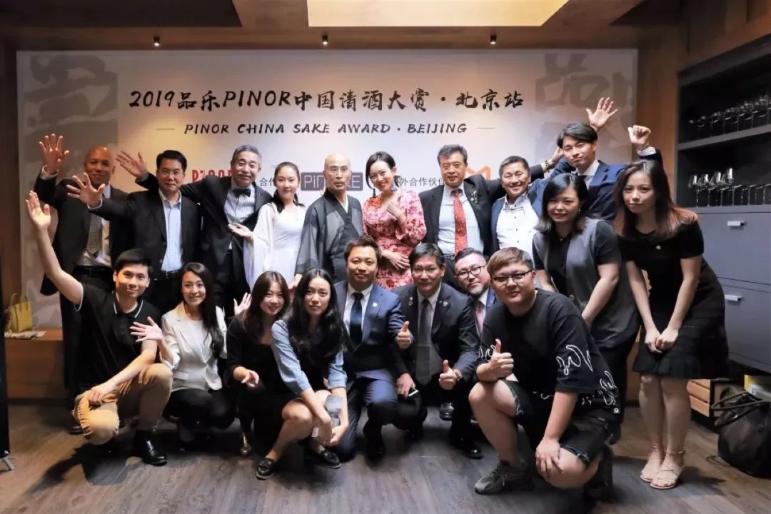 荣耀戴森阿迪、邓伦惠若琪,这个618,你为谁买单?丨Weekly