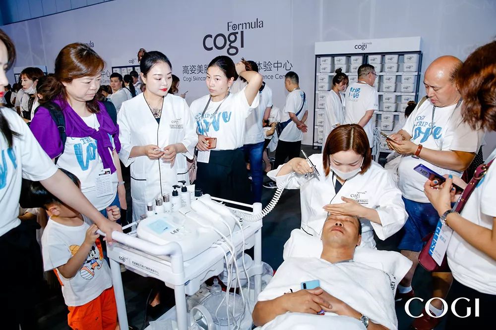 高姿：美白赛道的领跑者